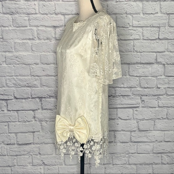 Vintage Patra Lace Overlay Bow Applique Blouse - Picture 5 of 12